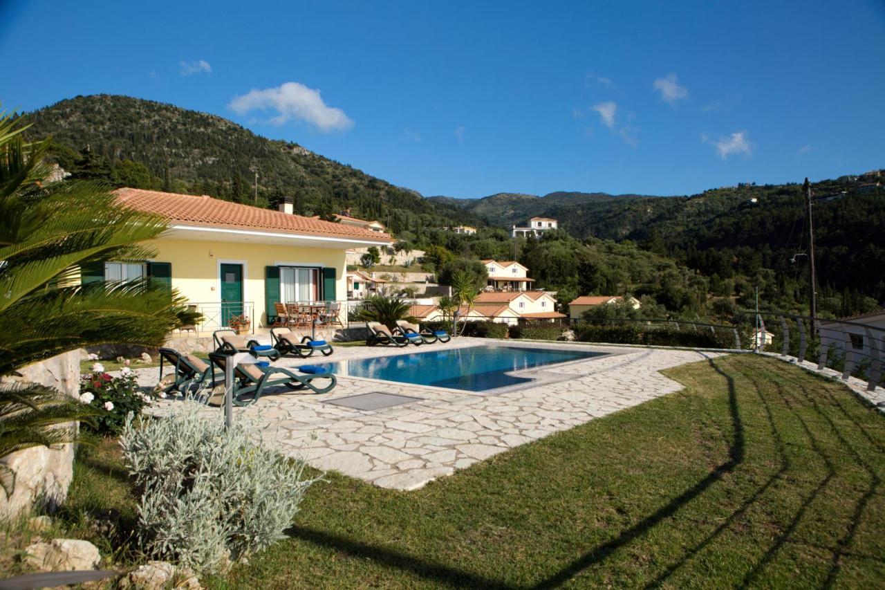Villa Pantheon And Áyios Nikítas